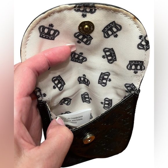 Juicy Couture Black Crossbody Bag 7” x 5.5” - Picture 7 of 7